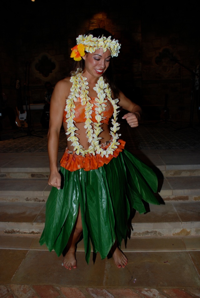 2009-05-23-ESCONDIDO LUAU KYLA VALE 25.jpg